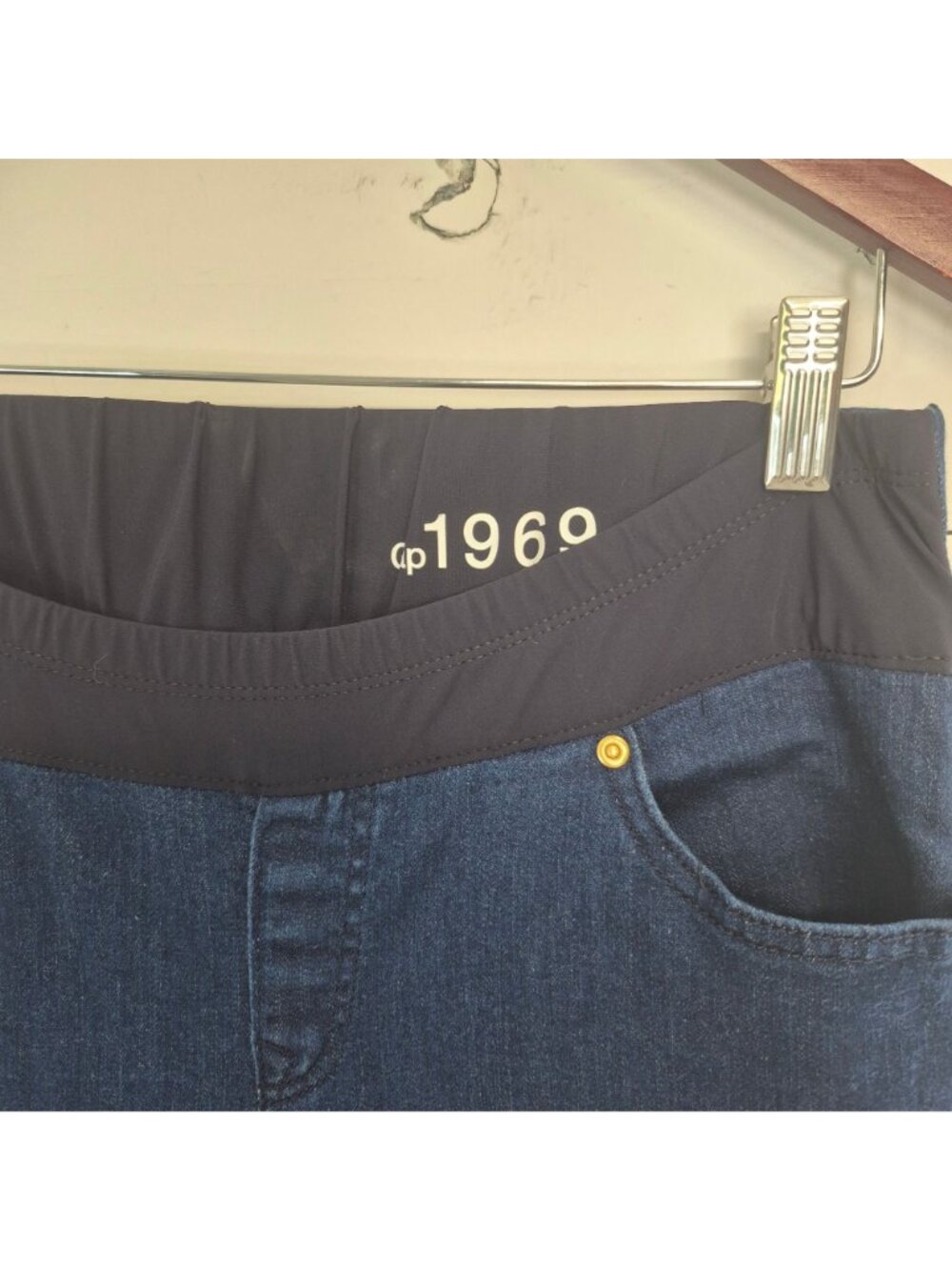 Gap 1969 Maternity Modern Trousers Dark Wash Denim Size 28/6R - Picture 2 of 9